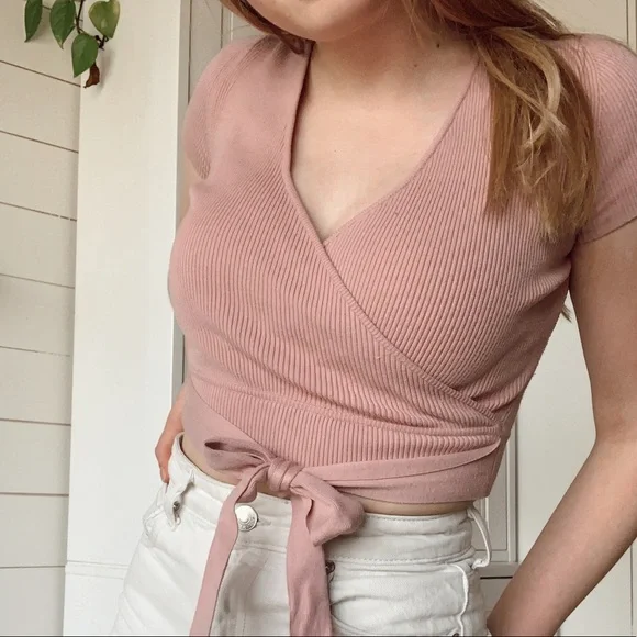 Aritzia little moon prunella knit wrap tie top - Picture 4 of 5